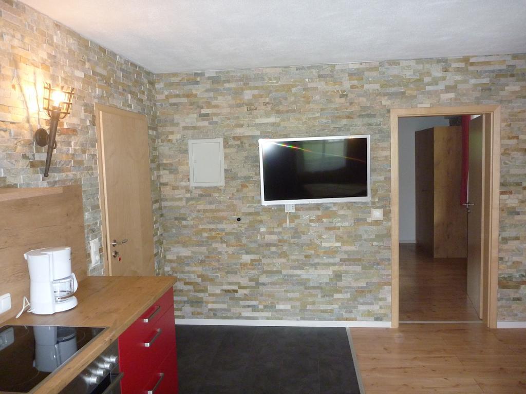 Füssen Gaestehaus Guggomos "Das Allgaeustyle" מראה חיצוני תמונה