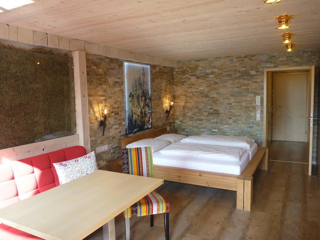 Füssen Gaestehaus Guggomos "Das Allgaeustyle" מראה חיצוני תמונה